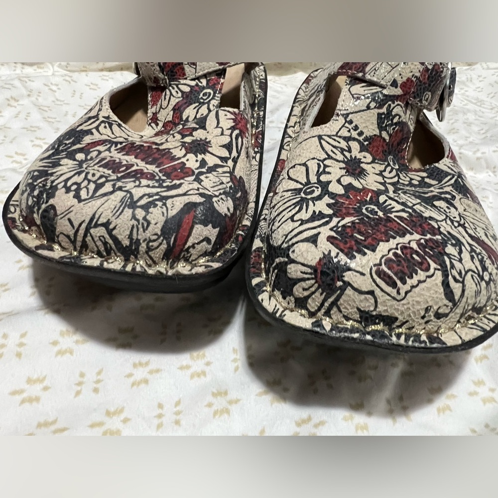 Algeria Clogs - Picture 5 of 6